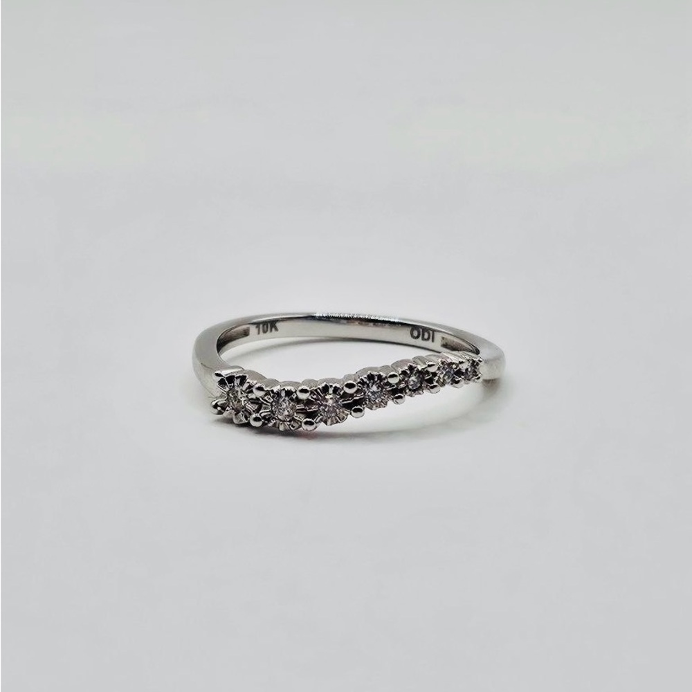 0.20 CT 10k White Gold Natural Diamond Bypass Ring - Picture 4 of 7